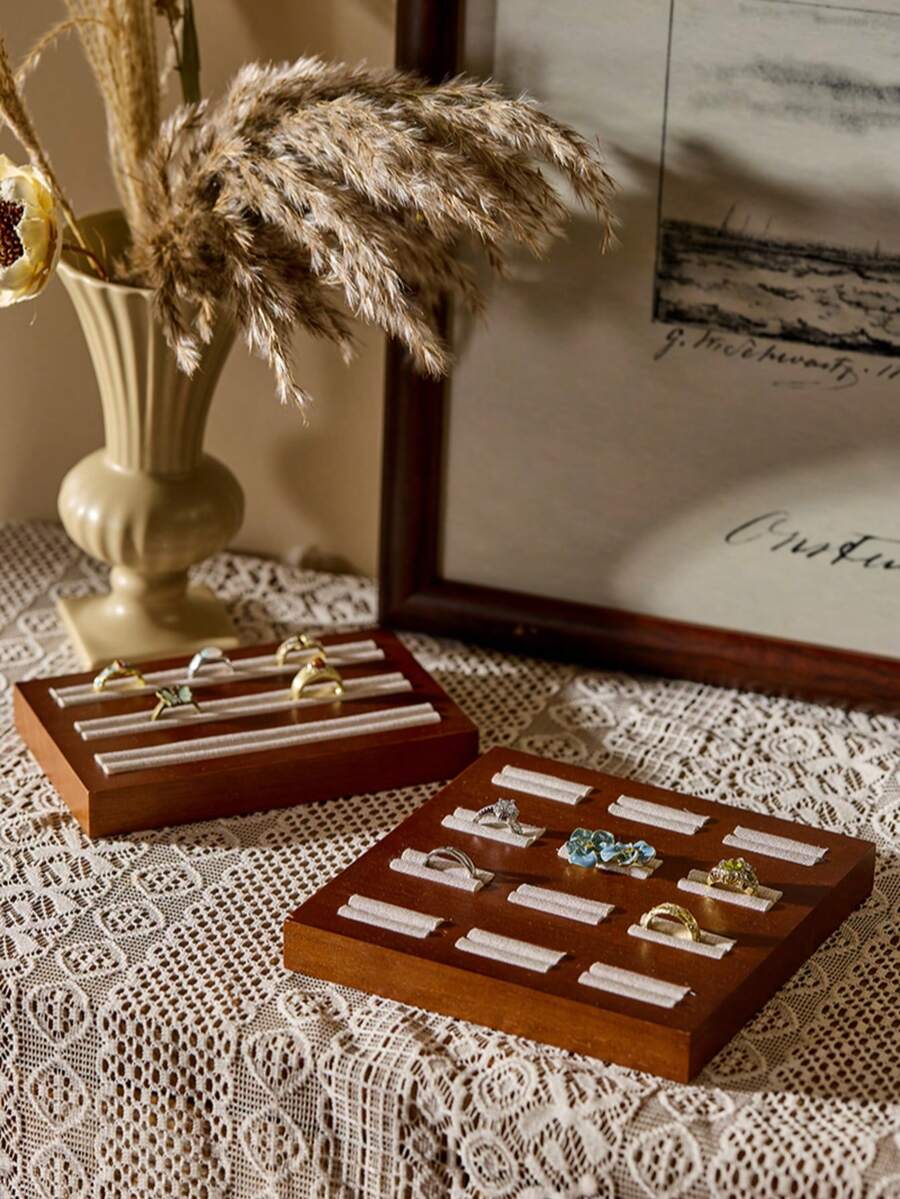 Cirelle 实木珠宝展示托盘 | 手镯和戒指展示/收纳 | 天然木纹 | 多用途珠宝收纳盒 | 观赏和展示道具 | 小型珠宝盒、珠宝书、木质珠宝盒 - 棕色 - 查看 1