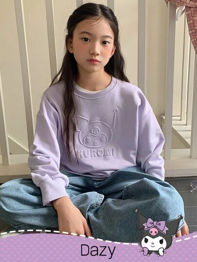 DAZY HELLO KITTY AND FRIENDS | SHEIN 少女卡通字母压花圆领落肩超大卫衣