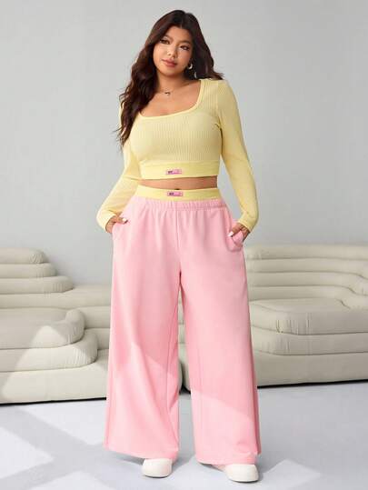 Solflare Conjunto de 2 piezas de vacaciones de otoño 2025, camiseta de manga larga con estampado de letras combinada con pantalones de color contrastante, crema amarillo y rosa