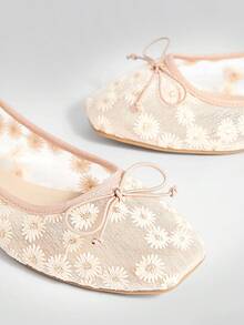 Solezae 女士休闲优雅方头舒适花卉印花网眼芭蕾平底鞋 - 米色 - 查看 8