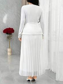 Modelyn Damen Einfarbiges Kleid mit V-Ausschnitt, Langarm, plissiertem Saum, elegantes Midi-Kleid - Weiss - Übersicht 3