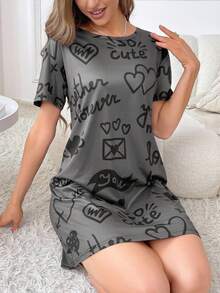 SHEIN Camisón de pijama de manga corta con estampados de corazones y letras - Multicolor - Ver 1