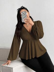 Vionelle Áo thun nữ tay dài cổ chữ V tay phồng xếp nếp họa tiết dệt kim viền eo màu mơ cỡ lớn - màu nâu - Xem 4