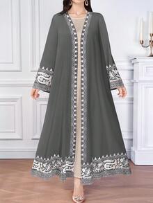 SHEIN Najma 花卉印花前开式长袍 - 彩色 - 查看 1