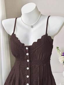 Comfortcana Camiseta de tirantes de talla grande de unicolor de verano con contraste de encaje y botones delanteros - Marrón - Ver 5