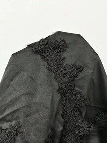 Glamine Charm Vestido mini asimétrico con recorte de encaje y espalda descubierta en unicolor para mujeres - Negro - Ver 7