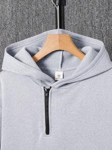 SHEIN 2 件套青少年男孩休闲百搭字母图案斜襟连帽衫和黑色裤子套装，适合秋冬休闲、户外、学校、派对 - 淺灰色 - 查看 8