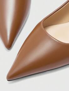 CUCCOO BIZCHIC Chaussures plates à bout pointu et talon bas pour femmes, confortables et décontractées pour le travail, marron pour Noël - Tabac - Voir 6