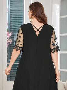 Lacomfia Váy ren trơn tay ngắn cỡ lớn phong cách Ả Rập - màu đen - Xem 3
