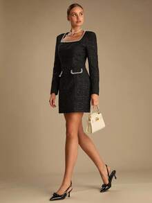 Enchnt Abito mini elegante e raffinato da donna, con scollo quadrato, maniche lunghe, in tweed di filato romantico nero, impreziosito da perle e strass luccicanti, adatto per feste, appuntamenti, vacanze, lauree, ufficio, uscite, Ognissanti e Natale. È una scelta ideale per abiti, completi e outfit autunnali, nonché per il carnevale e il Capodanno.