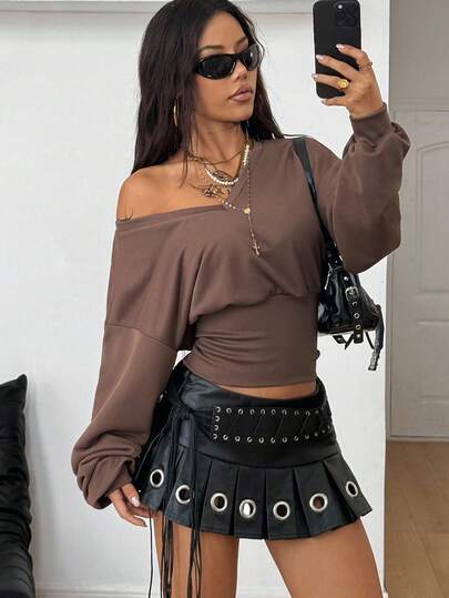 Coolane 女士秋季街头服饰节日外出复古运动休闲弹力棕色紧身胸衣V领短款运动衫