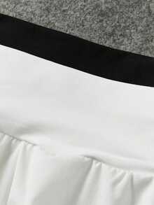 SHEIN Tween Girl 2 Pieces Solid Black & White, Minimalist Loose Comfortable Versatile Athleisure Sporty High Waist Design Snug Fit Tall Fit All-Match Moisture Wicking Sweat Absorbing Shorts For Spring/Summer - Multicolor - View 4