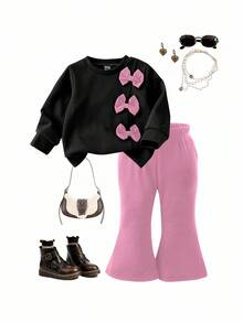 SHEIN Playful Pals 2 pezzi Completo estivo per neonata, semplice e carino, composto da felpa con cappuccio a maniche lunghe e scollo tondo di colore marrone con fiocco nero, abbinato a pantaloni a zampa d'elefante neri, adatto per uso quotidiano e fotografia