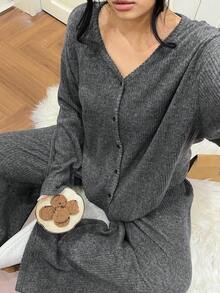 Dazy Plus 2 件大码女式加厚羊毛 V 领宽松上衣和裤子睡衣套装，秋冬时尚家居服，舒适装，秋季服装 - 深灰色 - 查看 1