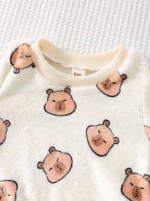 Cozy Pixies 2 件婴幼儿水豚和熊图案针织柔软圆领长袖运动衫和松紧腰厚裤套装，秋冬保暖室内服装 - 彩色 - 查看 5