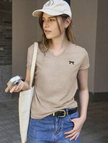 Jouncy 女士休闲蝴蝶结刺绣短袖T恤，夏季 - 卡其色 - 查看 4