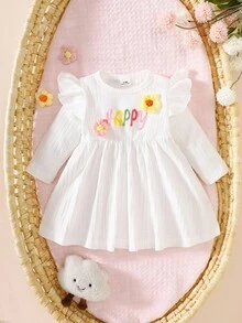 SHEIN 新生女宝宝秋季新款柔软亲肤梭织面料白色圆领长袖甜美可爱公主风字母印花连衣裙 - 白色 - 查看 8