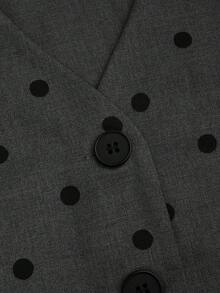 Sweetra Plus Size Women V-Neck Casual Fitted Short Solid Color Vest - Grey - View 6