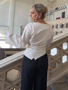 Jeta Ari 圆领喇叭袖短款办公室女士衬衫, 女款 - 杏色 - 杏色 - 查看 2