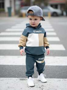 SHEIN Einfacher, lässiger, locker sitzender, bequemer, weicher Strick-Hoodie-Trainingsanzug für Baby-Jungen, geeignet für Herbst/Winter