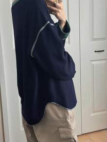 FRIFUL 女式海军蓝撞色绿圆领白色明线装饰落肩长袖宽松休闲百搭T恤，秋冬 - 藍色 - 查看 2