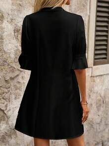 SHEIN Clasi 优雅的法式黑色度假风格通勤大码女式短裙，适合夏季 - 黑色 - 查看 2