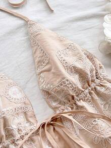 Soleia 女士度假性感浪漫佩斯利亮片刺绣纹理面料露背吊带背心，适合派对、晚宴、浪漫约会、海滩度假、夏季、假日约会、下午茶、婚礼季、海滩邮轮度假等场合。 - 白色 - 查看 4