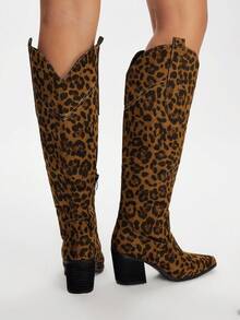 Styleloop Botas cómodas de tacón de madera con diseño minimalista y fácil de poner, adecuadas para la temporada de invierno - Multicolor - Ver 7