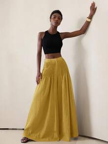 Aveloria Modichic Elegant & Sophisticated Pleated Relaxed Wide Leg Women Pants, Comfortable For Vacation - Yellow - View 4