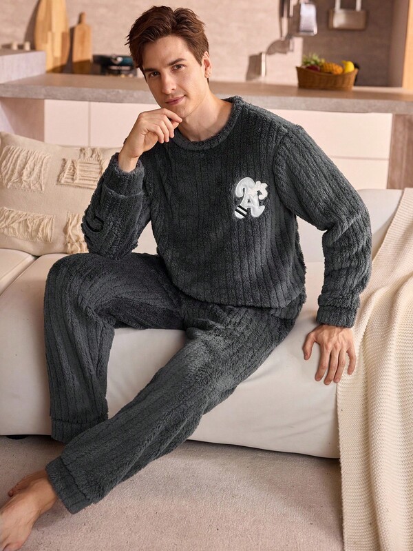 Manfinity Underwear&Sleepwear Basics Men's Fleece Sleepwear Top (Comfortable & Soft Men's Pajama Set)
