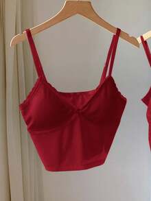 Comfortcana Kamisol Wanita Slim Fit dengan Renda Kontras Warna Polos - Merah - View 5