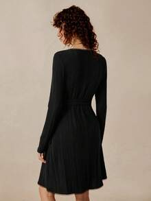 Chiquease Women's Solid Color V-Neck Long Sleeve Wrap Tie Casual Mini Dress - Black - View 2