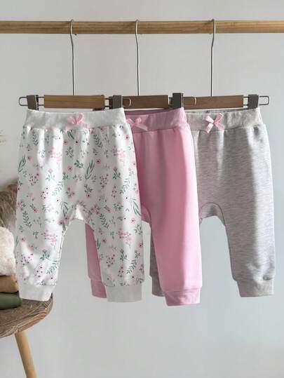 SHEIN 3 件套女婴花卉印花裤，柔软弹力舒适高腰休闲裤，秋冬新品