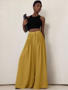 Aveloria Modichic Elegant & Sophisticated Pleated Relaxed Wide Leg Women Pants, Comfortable For Vacation - Yellow - View 3
