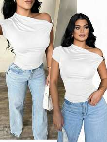 SHEIN SXY Plus Size Women's Basic Solid Casual Asymmetric Shoulder Exposed Top, White, Versatile Summer Blouse White Top One Sleeve Top White Top White Shirt One Shoulder Top White One Shoulder Top Asymmetrical Top White Fitted Top - White - View 5