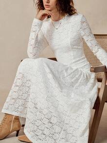 Rafferiza 女士优雅波西米亚长袖经典圆领修身长款白色连衣裙，搭配精致蕾丝面料，适合春秋季节 - 白色 - 查看 3