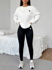 SHEIN Leap Crew 2pcs/Set Tween Girl Casual Loose Thick Soft Graphic Sweatshirt And Leggings Set, Black & White Mini Logo Pattern, Suitable For Autumn & Winter Fall Clothes - Multicolor - View 6