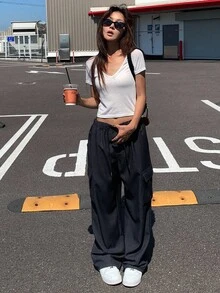 DAZY 女式纯色休闲口袋裤 - 藏蓝色 - 查看 5
