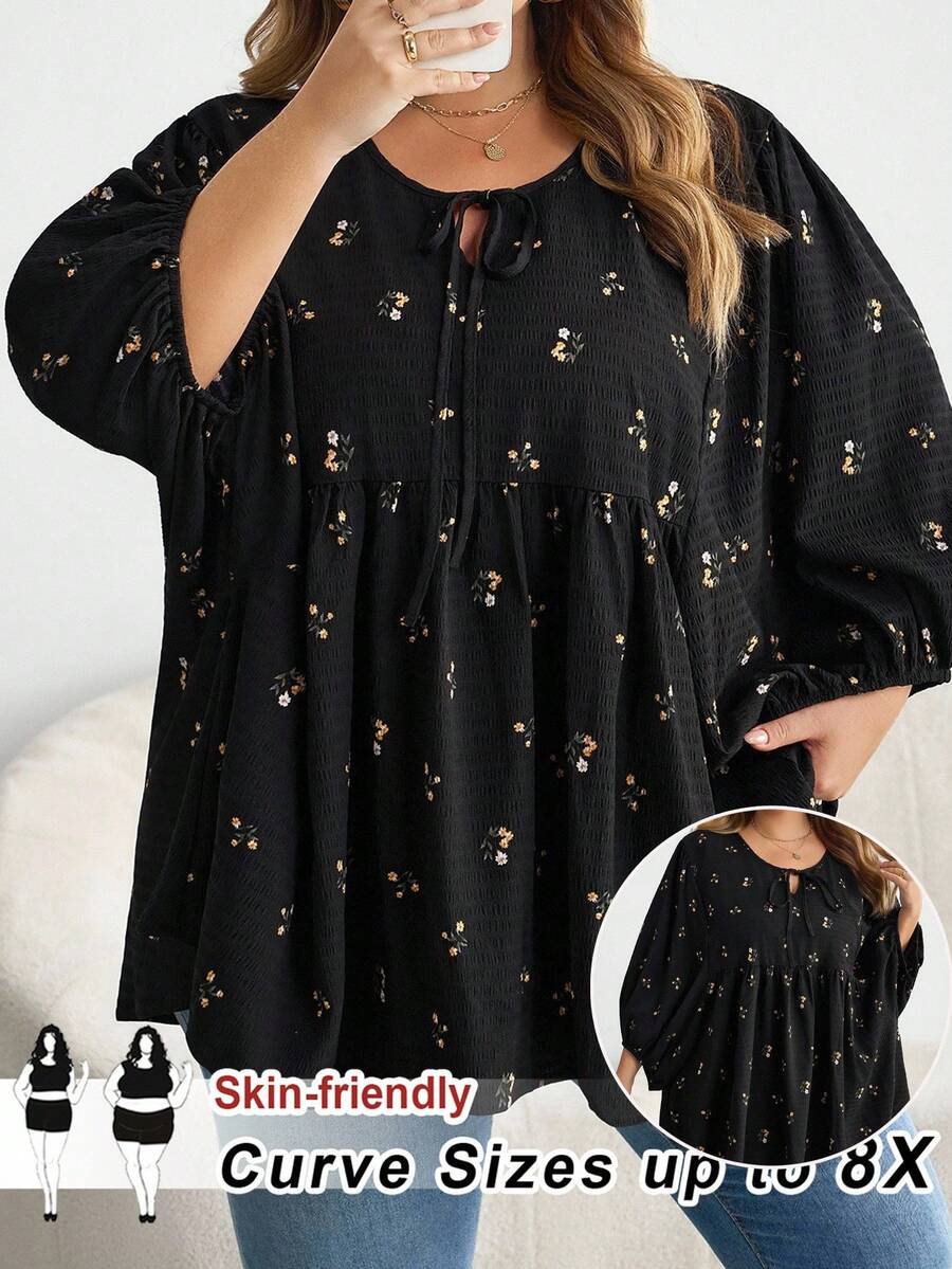 SHEIN CURVE+ 大码女式碎花抽绳领灯笼袖宽松休闲 T 恤 - 黑與白 - 查看 1