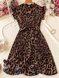 Trelyra Vestido de vacaciones con cuello alto, cintura fruncida y estampado de leopardo