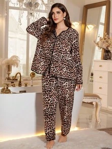 SHEIN Set Piyama Atasan & Celana Motif Leopard Ukuran Besar, Pakaian Musim Gugur Musim Dingin, Set Piyama Motif Leopard, Set Piyama Motif Hewan - MultiWarna - View 6