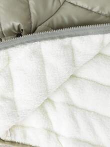 SHEIN 男婴黑色冬季保暖连帽拉链加厚外套，休闲百搭，柔软舒适，适合雪地玩耍，男婴外套