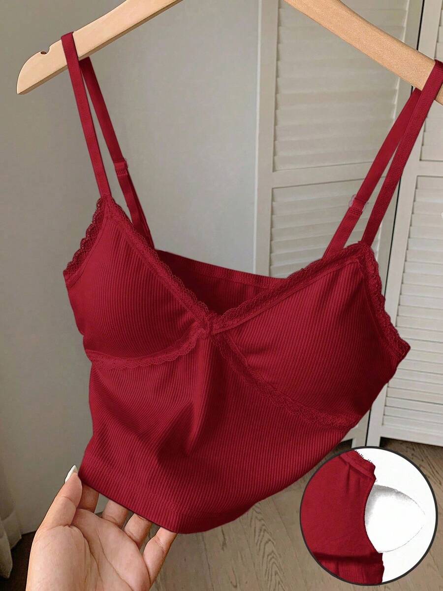 Comfortcana Kamisol Wanita Slim Fit dengan Renda Kontras Warna Polos - Merah - View 1