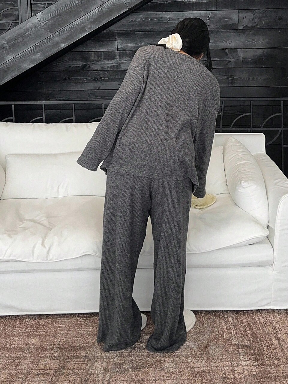 Dazy Plus 2pcs Plus Size Women Thick Fleece V-Neck Loose Top And Pants Pajama Set, Fashionable Loungewear For Autumn/Winter, Cozy Outfit, Fall Clothes