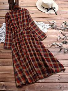 SHEIN LUNE 大码女式红棕色格子束腰荷叶边领前纽扣复古休闲日常连衣裙，秋冬 - 彩色 - 查看 2