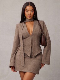 Radiana Plus Size Women's Fall/Winter 3pcs Retro Chic Commuter Brown Houndstooth Wool Suit Set: Fitted Blazer + Low-Waist Skirt + Scarf (Includes Shoulder Pads) Tweed Two Pieces Set Brown Two Pieces Set Women Blazer Skirt Set,Vintage,Elegant Tweed Two Piece Set,Suitable For High Street,Urban,Sexy Office Siren Coquettish,Cruise Attire,Commuting,Business,Retro,Vintage,Party,Resort,Outing,Old Money,Richly Layered,Date Night,Gathering,Minimalism,Birthday,Formal Event