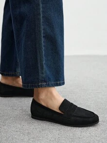 CUCCOO BIZCHIC 女士黑色天鹅绒笑脸舒适乐福鞋 - 黑色 - 查看 1