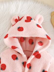 Bata de felpa para recién nacidos, de otoño/invierno, con estampado lindo de fresa con capucha con orejas 3D, manga larga y bata larga para niños y niñas bebés, ropa de dormir para infantes - Rosa - Ver 6