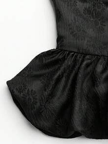 Glamine Top de mujer sin mangas con cuello en V con estampado jacquard, borde con efecto de burbujas, tirantes tipo espagueti y silueta con volante para el verano