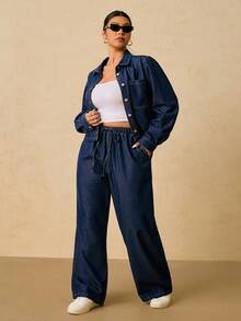SHEIN PETITE CURVE 大码秋冬万圣节圣诞节新年感恩节通勤度假Y2K可爱街头风派对婚礼优雅商务休闲女装复古端庄老钱工作服教师装女装两件套牛仔套装，宽松长袖衬衫式上衣搭配松紧腰直筒牛仔裤，秋季蓝色牛仔女装休闲两件套长袖衬衫搭配阔腿裤套装 - 藍色 - 查看 5